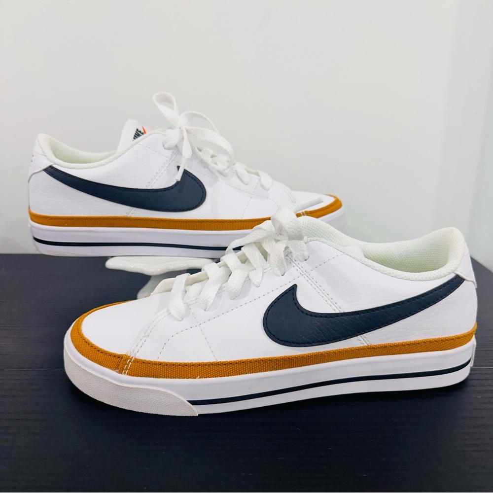🤍✨ NIKE COURT LEGACY White Tennis Shoes Women’s Size 7.5